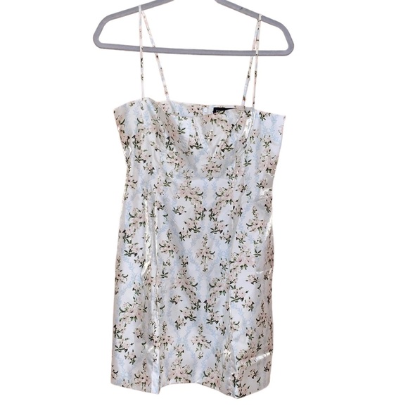 NWT Danielle Bernstein Floral Mini Dress - Picture 2 of 6